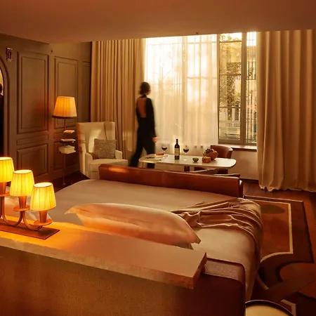 Mondrian Les Carmes 5*