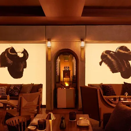 Hotel Mondrian Les Carmes 5*