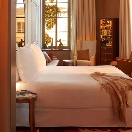 Mondrian Les Carmes Hotel 5*