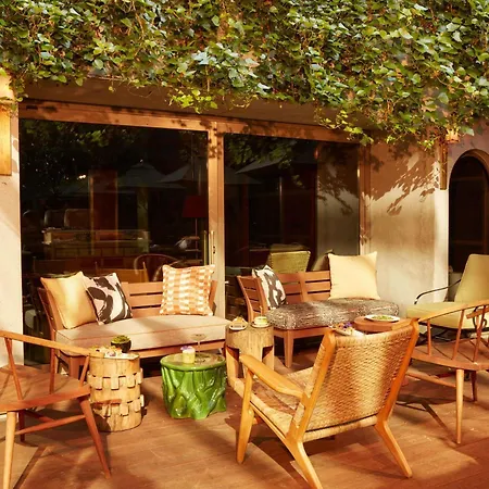 Hotel Mondrian Les Carmes