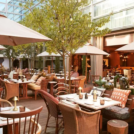 Mondrian Les Carmes Hotel