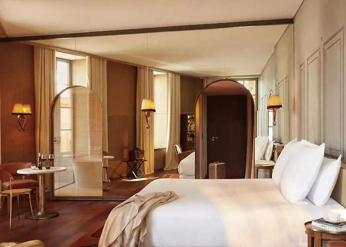 Mondrian Les Carmes 5*