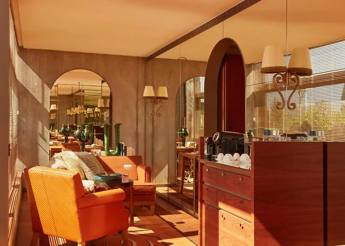 Hotel Mondrian Les Carmes 5*