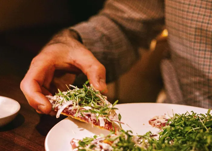 Mondrian Les Carmes מלון