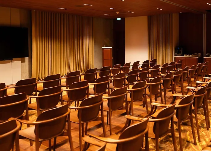 Mondrian Les Carmes فندق 5*