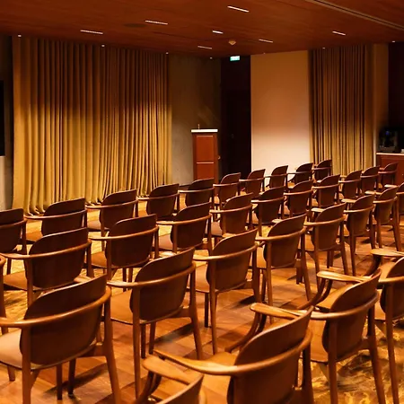 Mondrian Les Carmes Hotel 5*