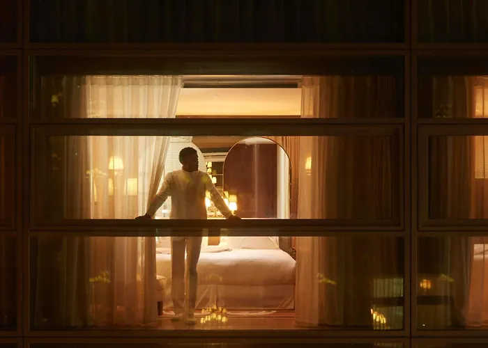 Mondrian Les Carmes Hotel 5*