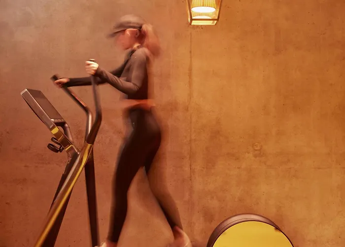 Hotel Mondrian Les Carmes