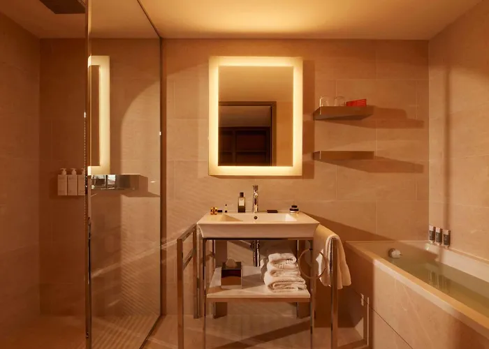 Hotel Mondrian Les Carmes Burdeos