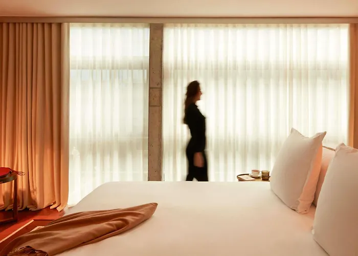 Hotel Mondrian Les Carmes